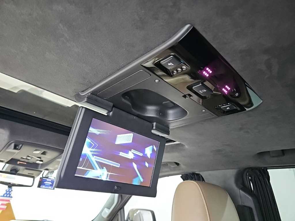 캐딜락 에스컬레이드 6.2 V8 플래티넘 이미지 14