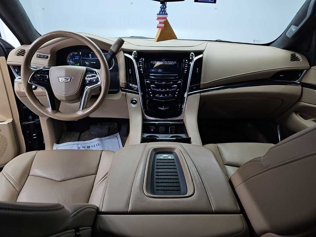캐딜락 에스컬레이드 6.2 V8 플래티넘 이미지 7
