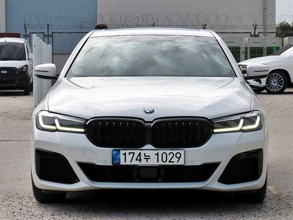 BMW 5시리즈 5시리즈 (G30) 530i M 스포츠 이미지 1