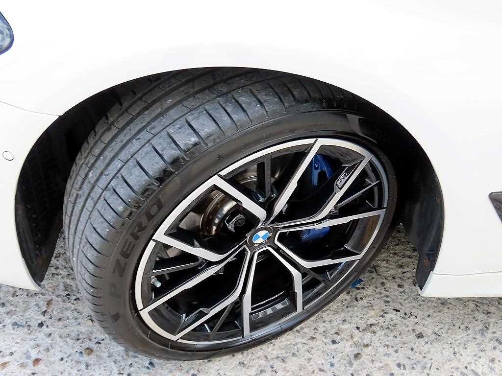BMW 5시리즈 5시리즈 (G30) 530i M 스포츠 이미지 20