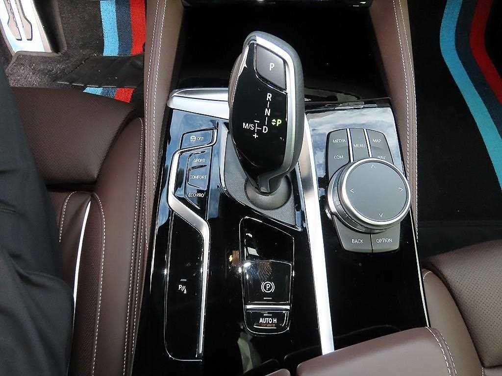BMW 5시리즈 5시리즈 (G30) 530i M 스포츠 이미지 9