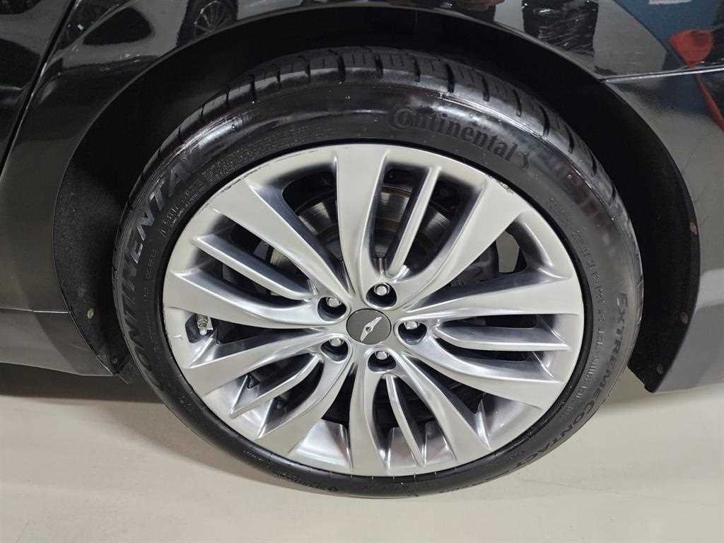 제네시스 G80 3.3 GDI AWD 프리미엄 럭셔리 이미지 9