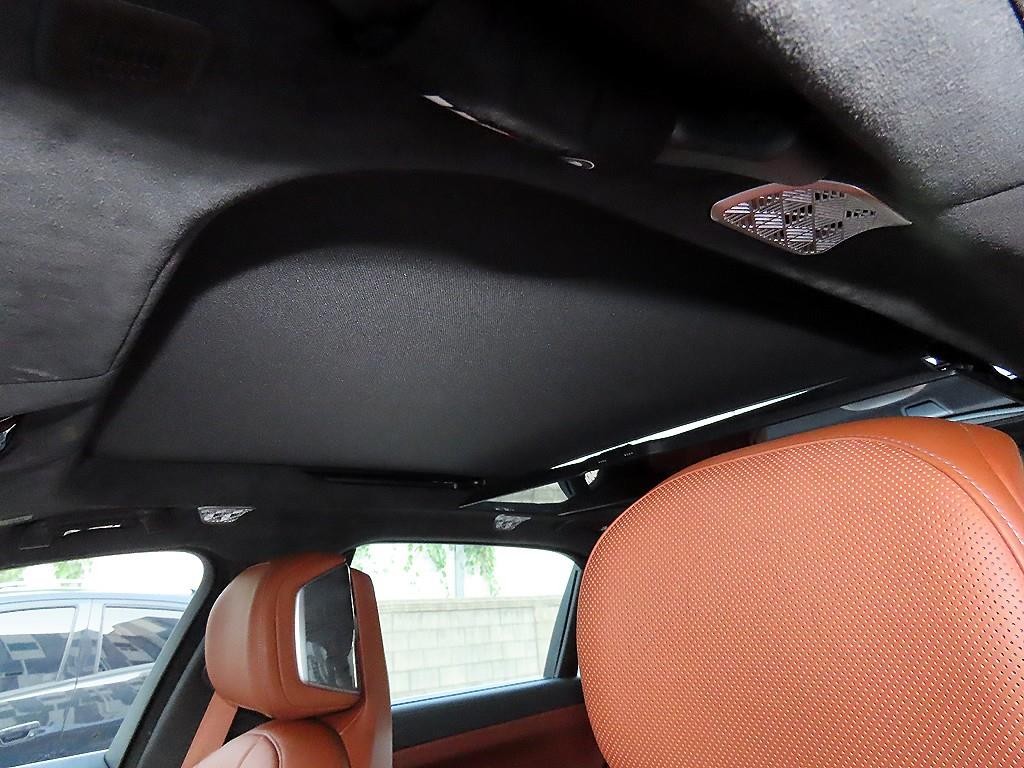 BMW i7 BMW i7 xDrive 60 M 스포츠 이그제큐티브 팩 이미지 16