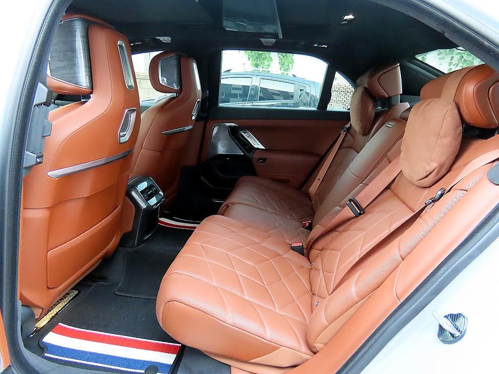 BMW i7 BMW i7 xDrive 60 M 스포츠 이그제큐티브 팩 이미지 6
