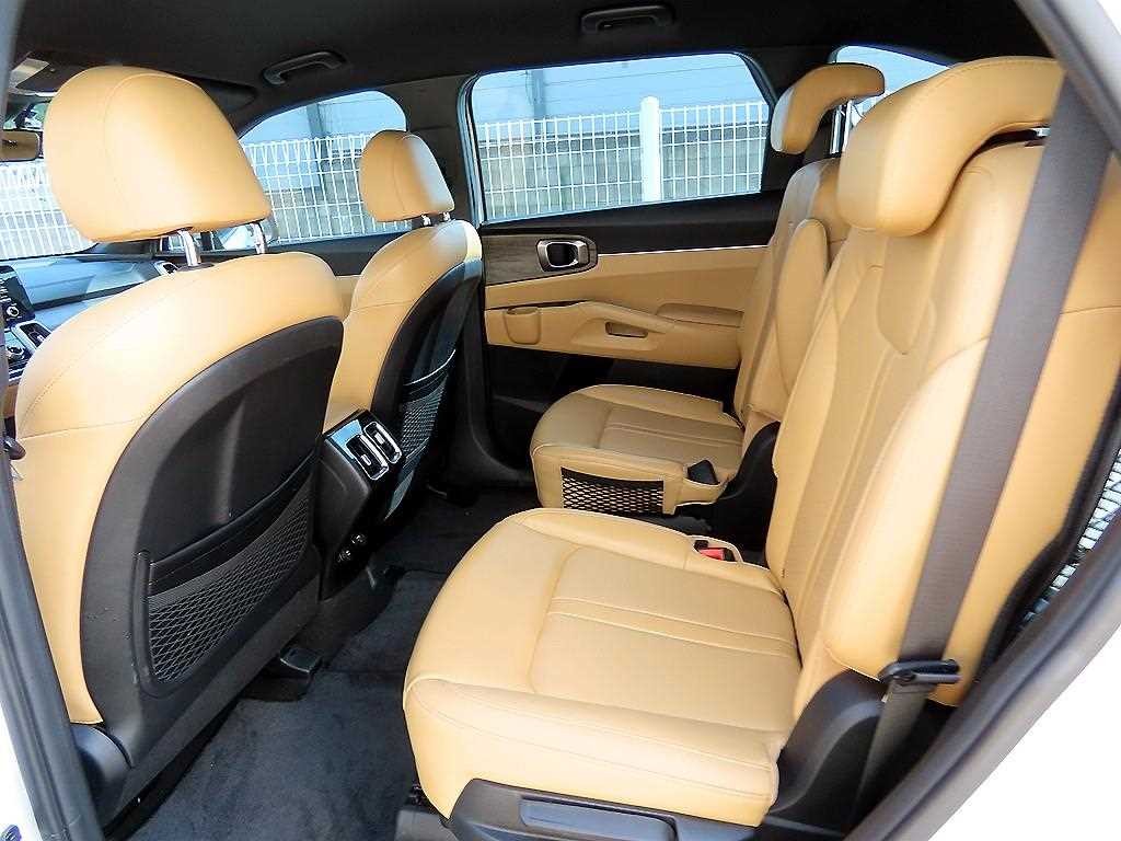 기아 쏘렌토 쏘렌토 4세대(MQ4) 가솔린 2.5T 2WD 트렌디 이미지 6