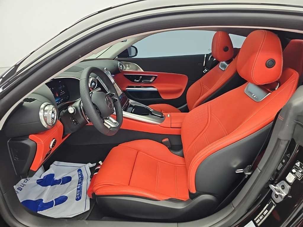 벤츠 AMG GT 55 4MATIC+ 쿠페 이미지 11