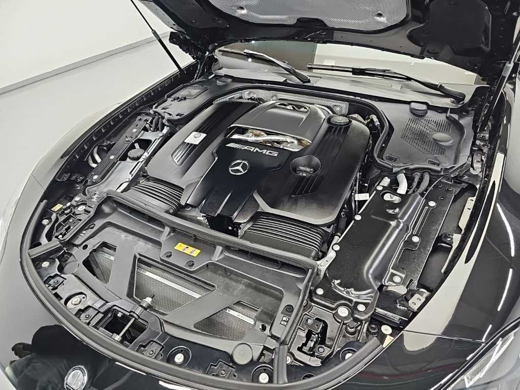 벤츠 AMG GT 55 4MATIC+ 쿠페 이미지 5