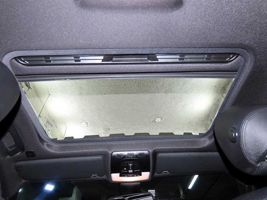 BMW 3시리즈 3시리즈 (F30) 320d M 스포츠 이미지 17