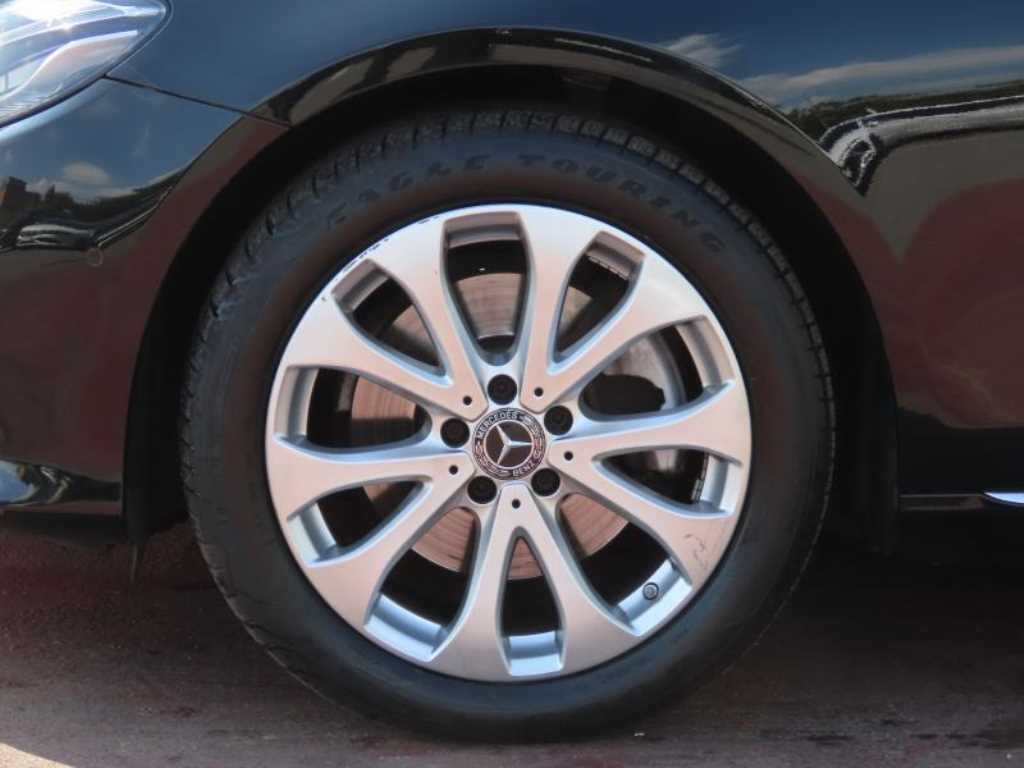 벤츠 E 클래스 E-클래스 W213 E220d 4MATIC 익스클루시브 이미지 20
