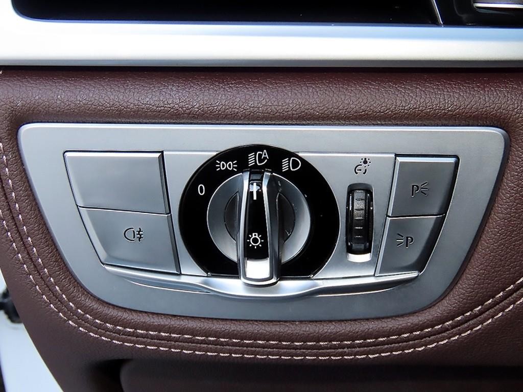 BMW 7시리즈 7시리즈 (G11) 730Ld xDrive 디자인 퓨어 엑설런스 이미지 13