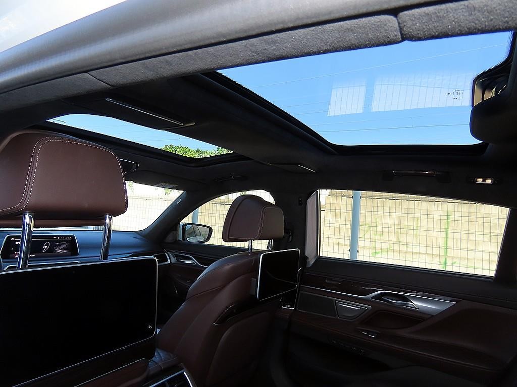 BMW 7시리즈 7시리즈 (G11) 730Ld xDrive 디자인 퓨어 엑설런스 이미지 17