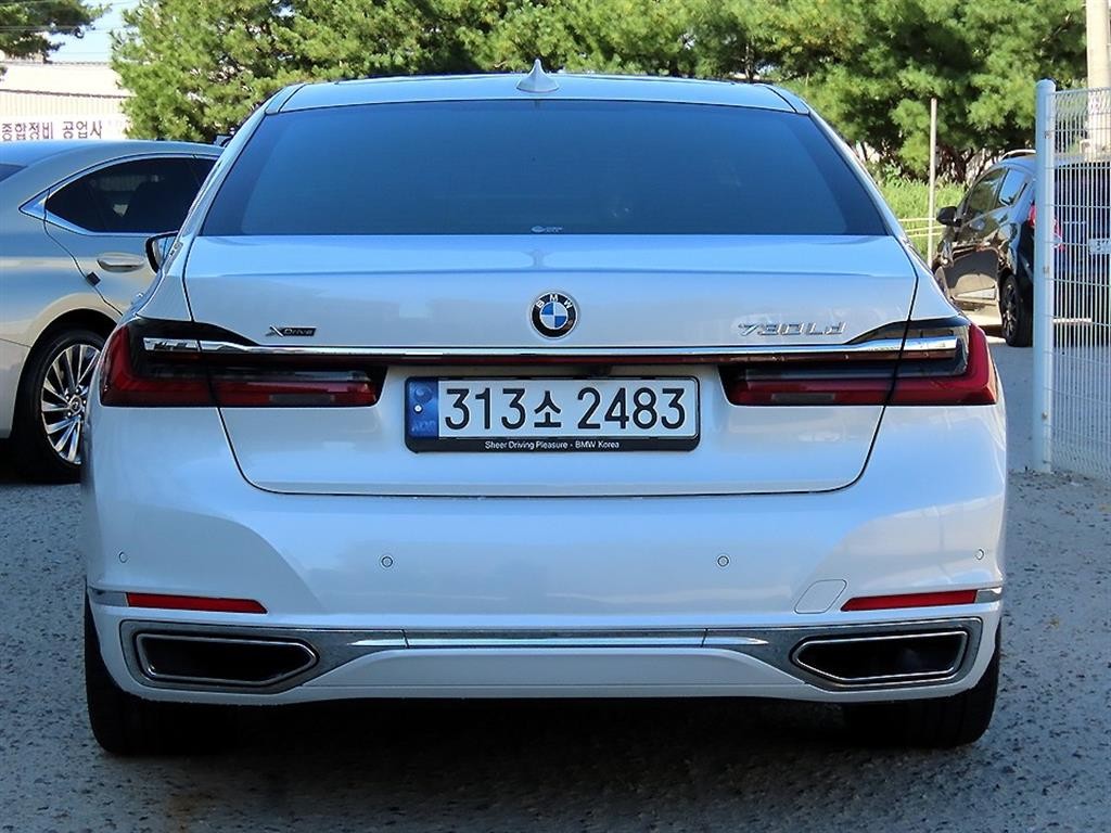 BMW 7시리즈 7시리즈 (G11) 730Ld xDrive 디자인 퓨어 엑설런스 이미지 4