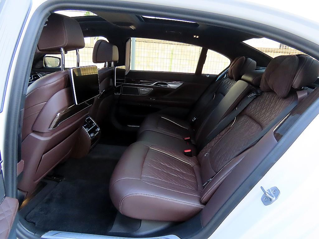 BMW 7시리즈 7시리즈 (G11) 730Ld xDrive 디자인 퓨어 엑설런스 이미지 6