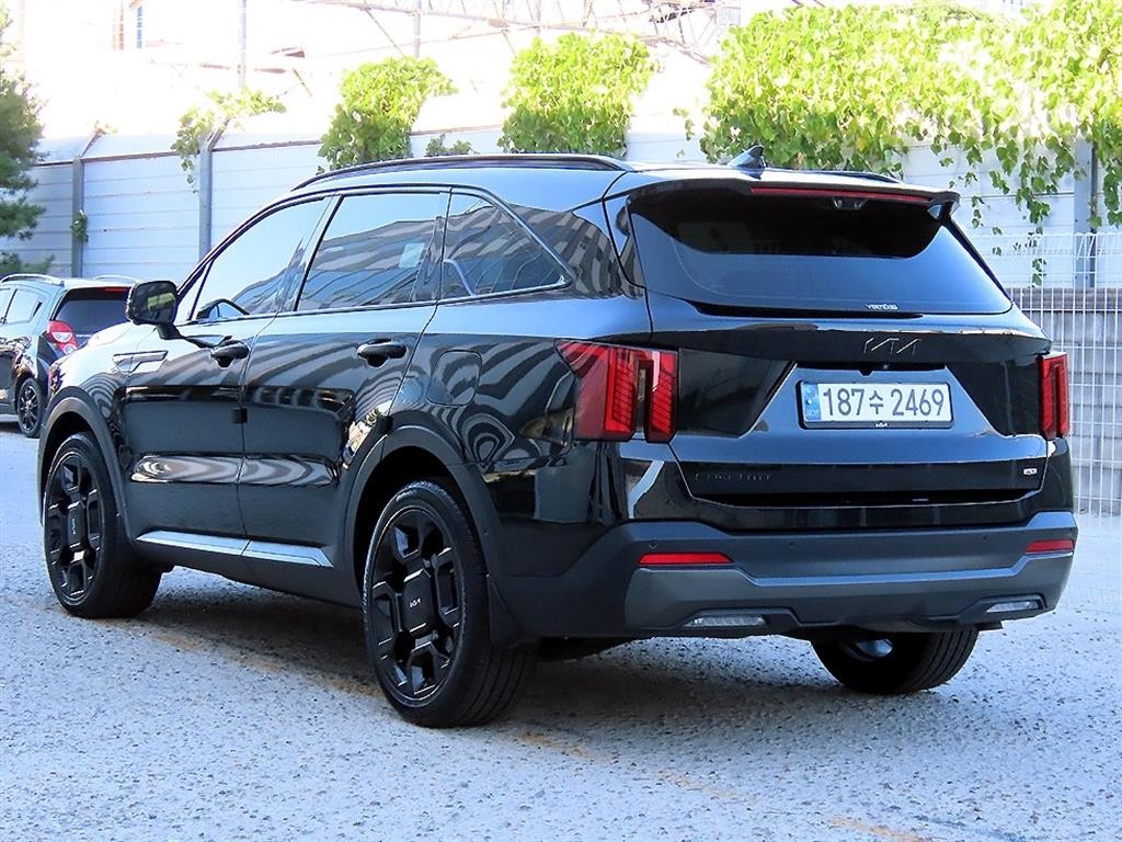 기아 쏘렌토 더 뉴 쏘렌토 4세대 가솔린 2.5T 4WD 시그니처 그래비티 이미지 3