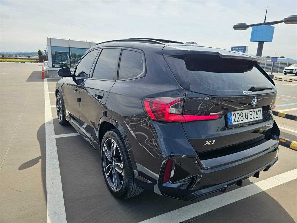BMW X1 X1 (U11) sDrive 20i M 스포츠 이미지 4