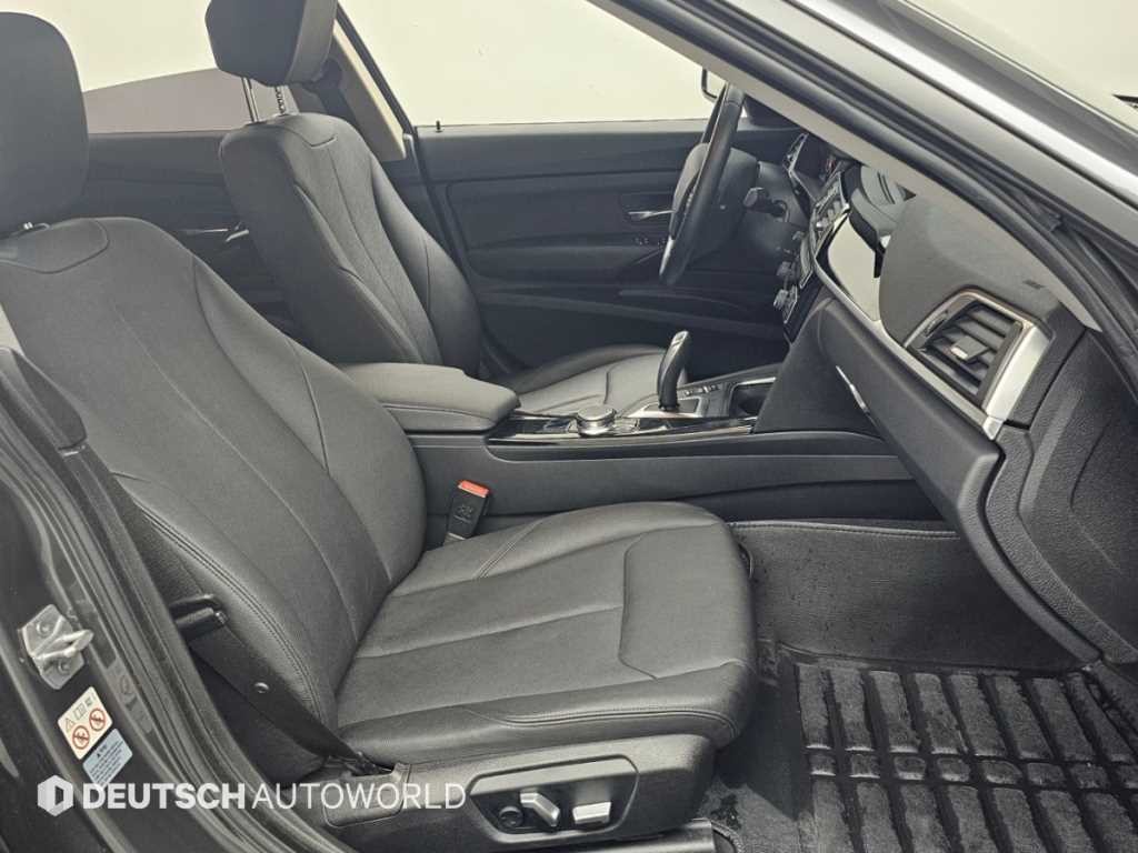 BMW 그란투리스모 3시리즈 GT (F34) GT 320D xDrive 이미지 10