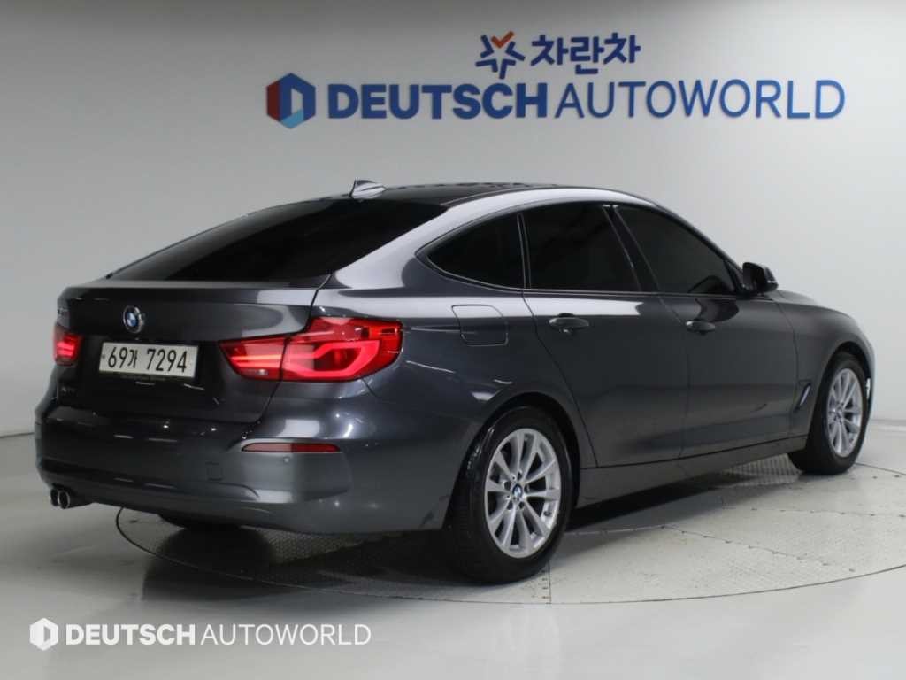 BMW 그란투리스모 3시리즈 GT (F34) GT 320D xDrive 이미지 2