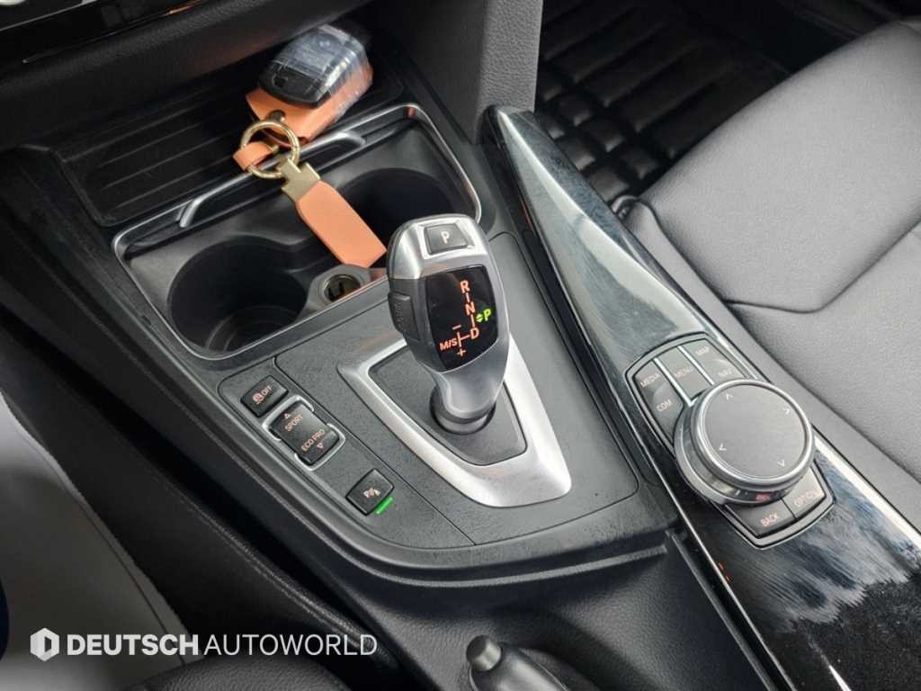 BMW 그란투리스모 3시리즈 GT (F34) GT 320D xDrive 이미지 9