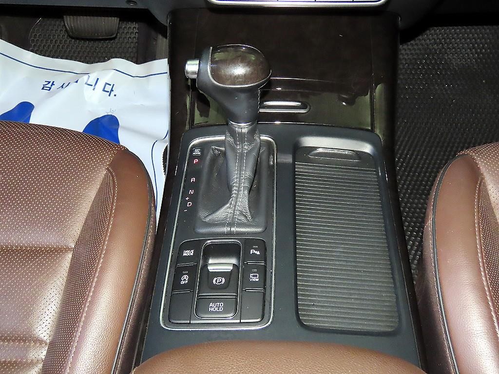기아 쏘렌토 올 뉴 쏘렌토 디젤 2WD 2.0 노블레스 스페셜 이미지 12