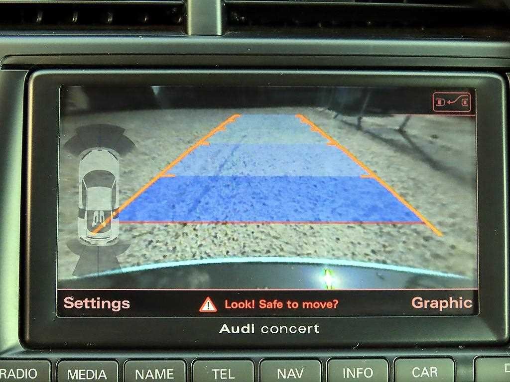 아우디 R8 5.2 V10 쿠페 이미지 14