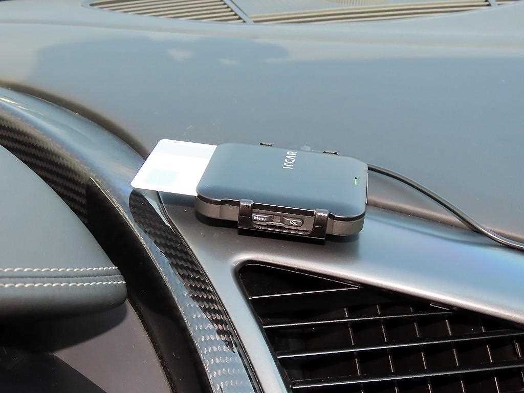 아우디 R8 5.2 V10 쿠페 이미지 15