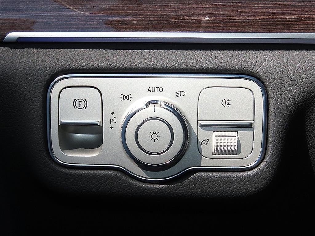 벤츠 GLE 클래스 GLE 클래스 W167 GLE 400d 4MATIC 쿠페 이미지 12