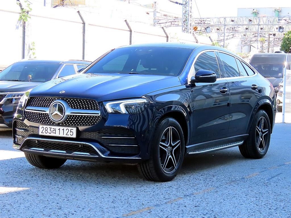 벤츠 GLE 클래스 GLE 클래스 W167 GLE 400d 4MATIC 쿠페 이미지 2