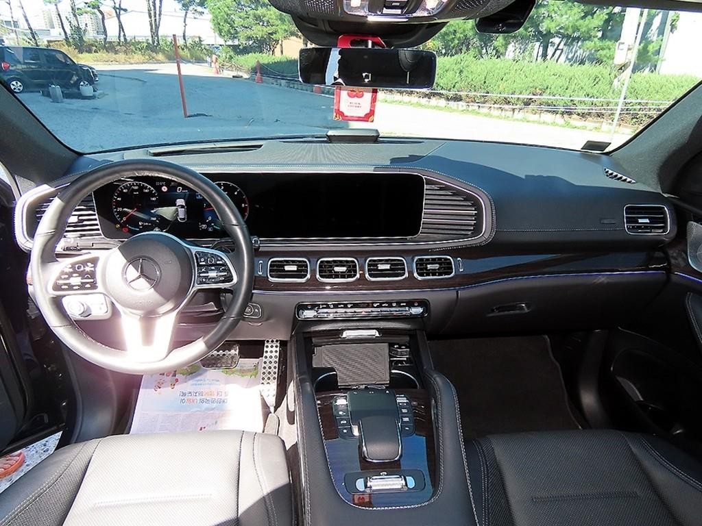벤츠 GLE 클래스 GLE 클래스 W167 GLE 400d 4MATIC 쿠페 이미지 7