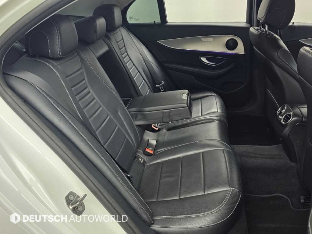 벤츠 E 클래스 E-클래스 W213 E200 아방가르드 이미지 12