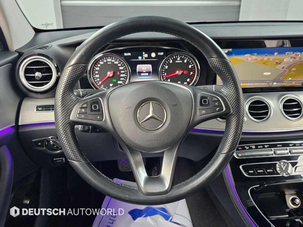 벤츠 E 클래스 E-클래스 W213 E200 아방가르드 이미지 13