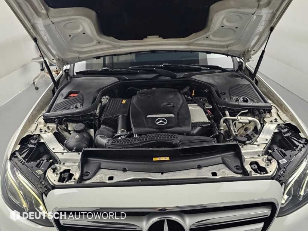 벤츠 E 클래스 E-클래스 W213 E200 아방가르드 이미지 7