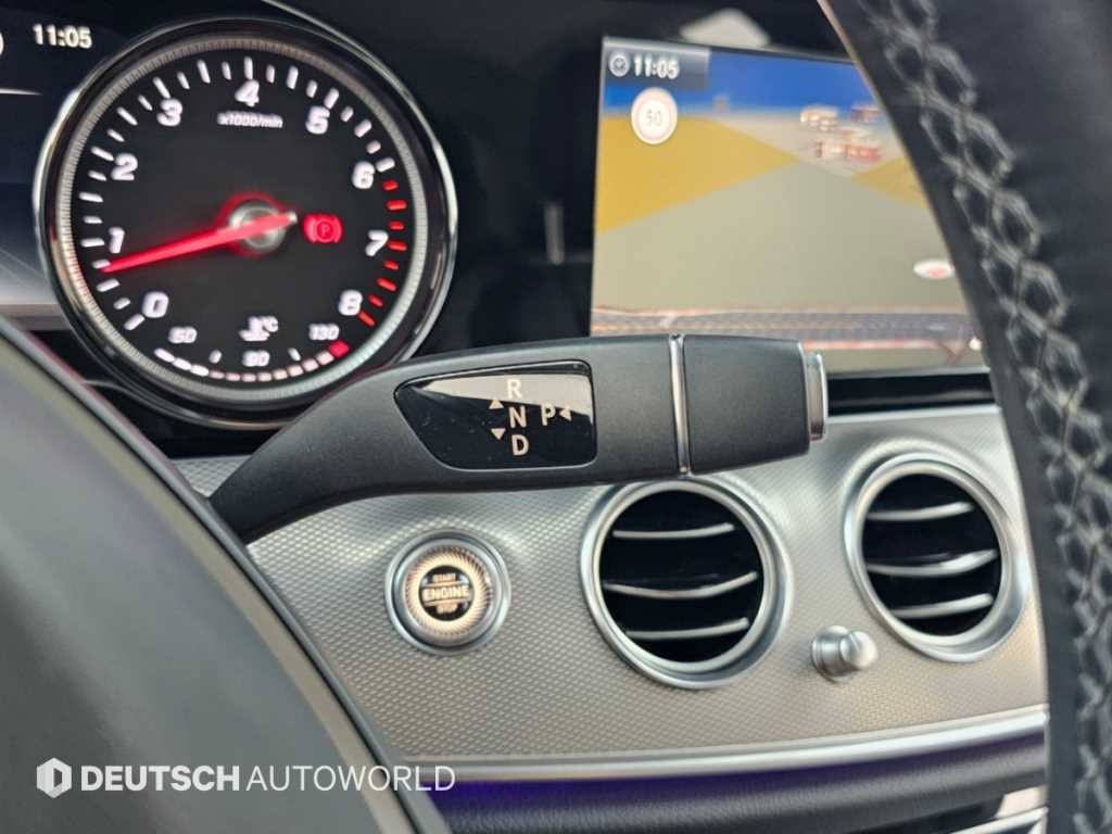 벤츠 E 클래스 E-클래스 W213 E200 아방가르드 이미지 9