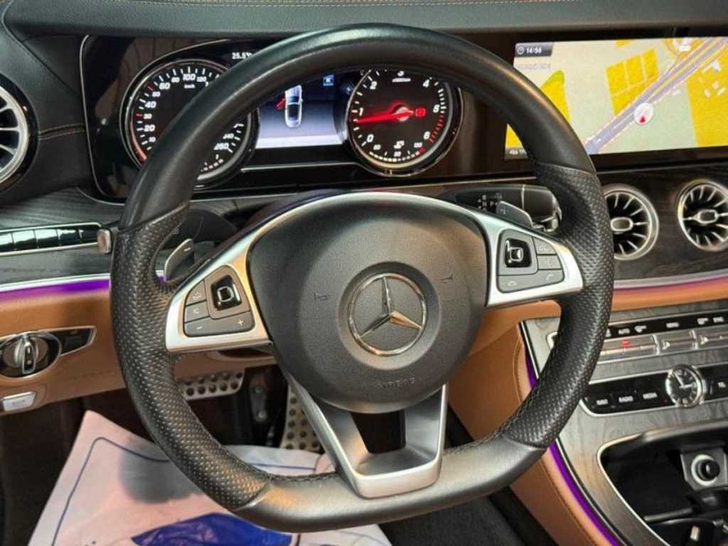 벤츠 E 클래스 E-클래스 W213 E220d 카브리올레 이미지 12