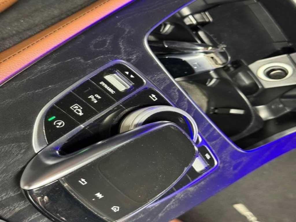 벤츠 E 클래스 E-클래스 W213 E220d 카브리올레 이미지 19