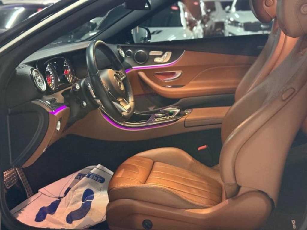 벤츠 E 클래스 E-클래스 W213 E220d 카브리올레 이미지 6