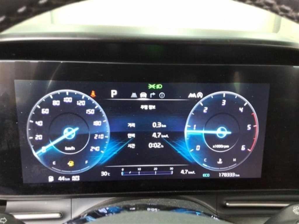 기아 카니발 카니발 4세대 디젤 9인승 프레스티지 이미지 6