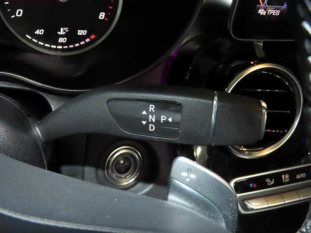 벤츠 C 클래스 C클래스 W205 C200 카브리올레 이미지 14