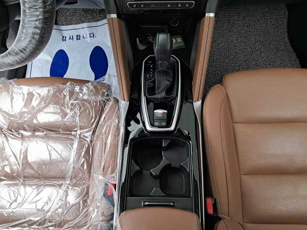 르노코리아(삼성) QM6 더뉴QM6 가솔린 2.0 GDe RE 2WD 이미지 14