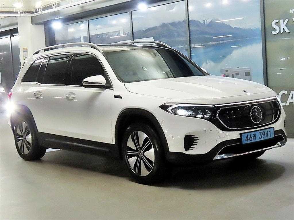 벤츠 EQB EQB (X243) EQB 300 4MATIC 이미지 1