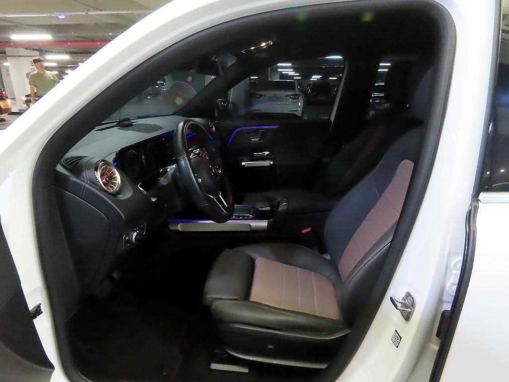 벤츠 EQB EQB (X243) EQB 300 4MATIC 이미지 6