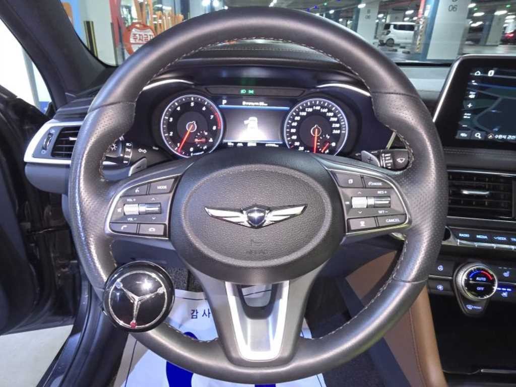 제네시스 G70 2.0T AWD 엘리트 이미지 9