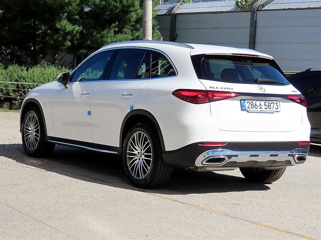 벤츠 GLC 클래스 GLC클래스 X254 GLC220 d 4MATIC 이미지 3