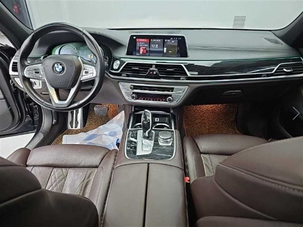 BMW 7시리즈 7시리즈 (G11) 730Ld xDrive M 스포츠 이미지 7