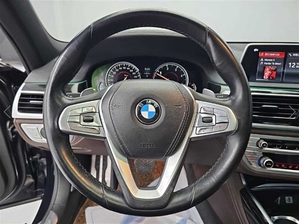 BMW 7시리즈 7시리즈 (G11) 730Ld xDrive M 스포츠 이미지 9