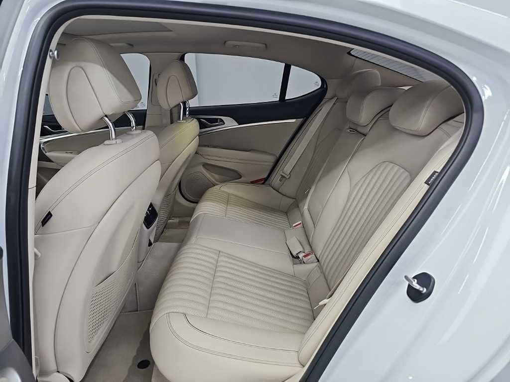 제네시스 G70 더 뉴 G70 가솔린 2.0T 4WD 이미지 11