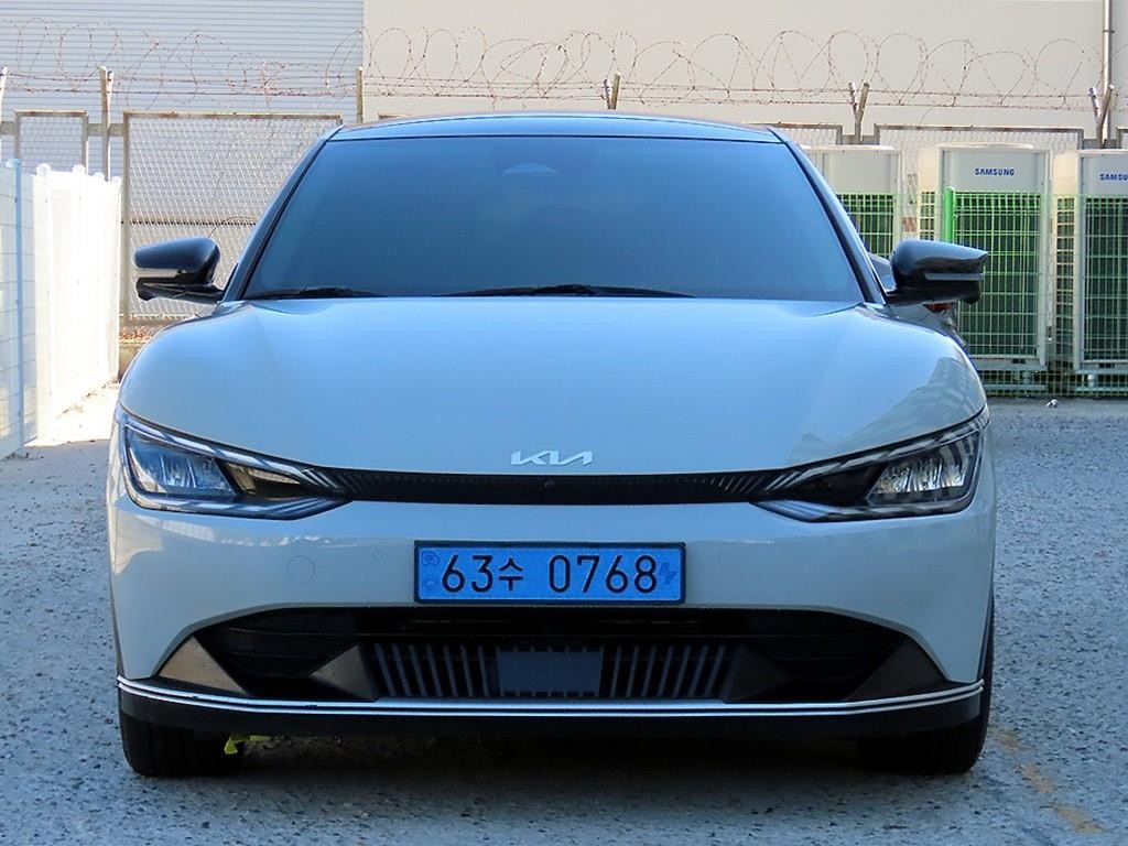 기아 EV6 롱레인지 에어 이미지 1