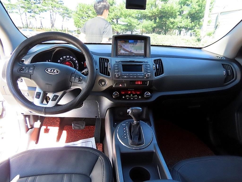 기아 스포티지 스포티지 R 2WD TLX 최고급형 이미지 7