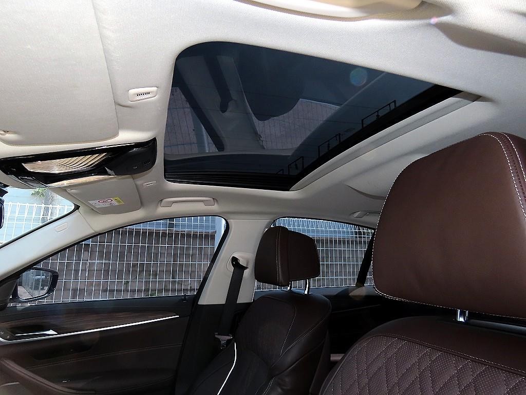 BMW 5시리즈 5시리즈 (G30) 530i xDrive 럭셔리 이미지 18