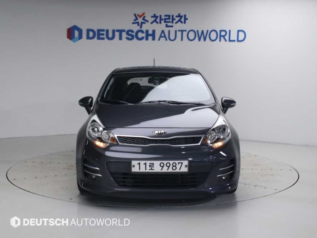 기아 프라이드 더 뉴 프라이드 5DR 1.4 디젤 럭셔리 이미지 3