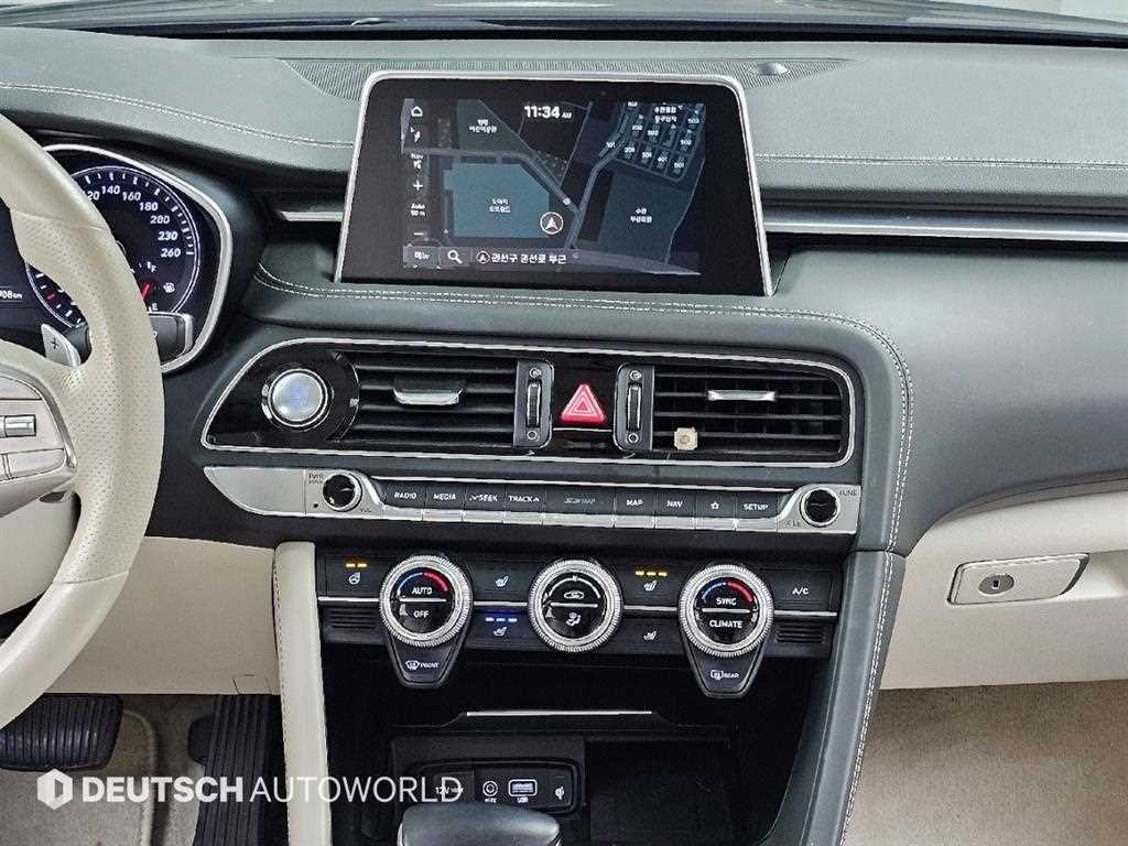 제네시스 G70 2.2D AWD 슈프림 이미지 14